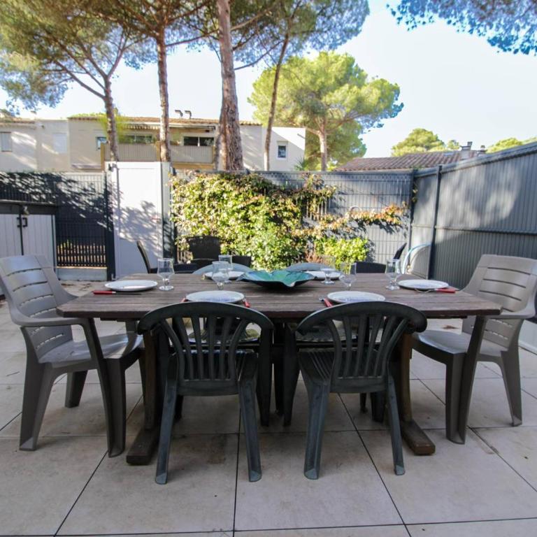 Appartement climatisé à la Pinède - 6 pers. - FR-1-880-5 - Appartement - 12