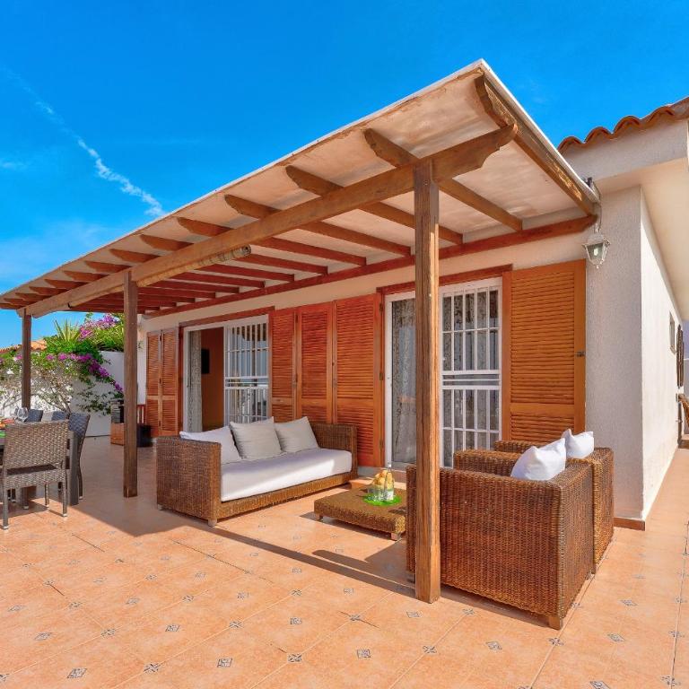 3-bedroom Bella Villa with own pool - Villa con vistas al mar - 5