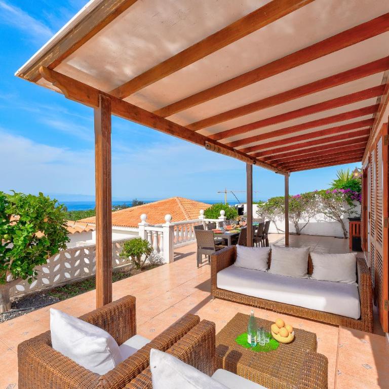 3-bedroom Bella Villa with own pool - Villa con vistas al mar - 4