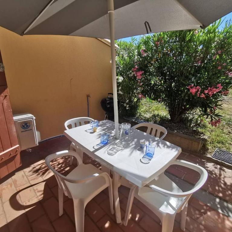 Appartement climatisé proche plage - 4 pers. - FR-1-880-71 - Appartement - 2