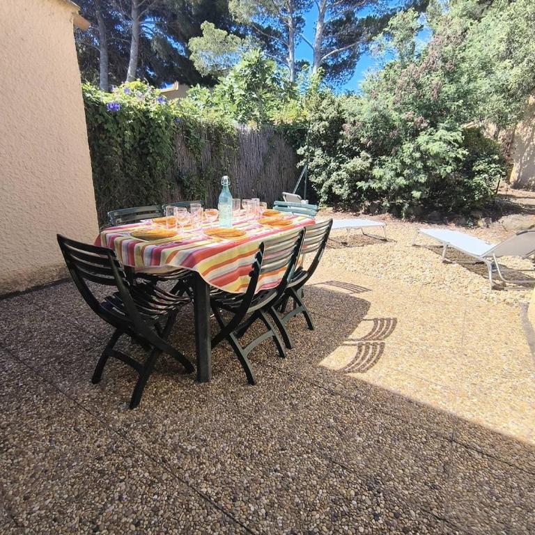 Villa 3 pièces avec parking - 7 pers. - FR-1-880-80 - Maison de Vacances - 1