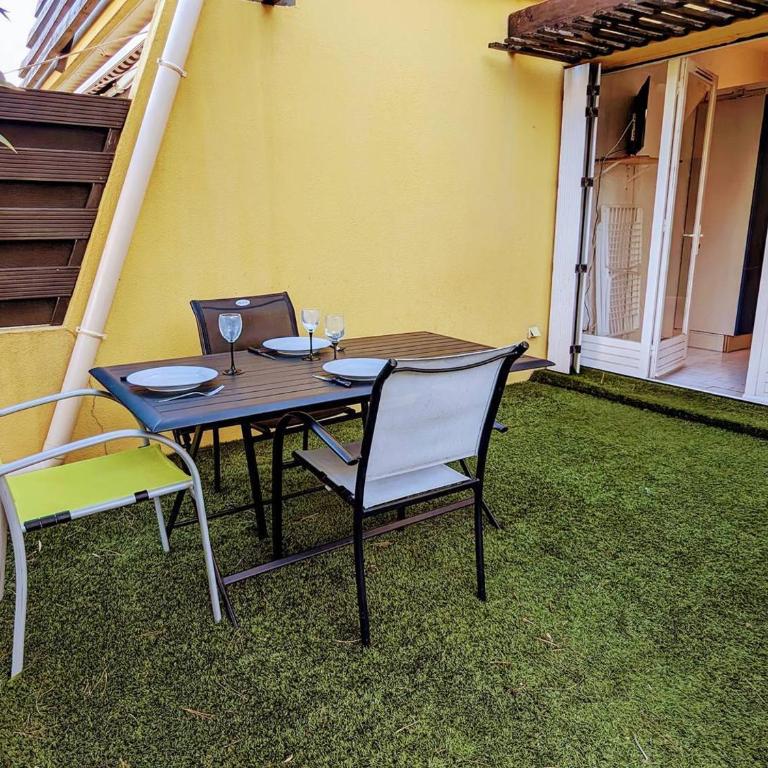 Studio avec parking, calme et proche plage - 4 pers. - FR-1-880-76 - Studio - 1