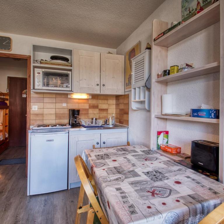 Studio rénové agréable - 4 pers., vue station - Studio - 6