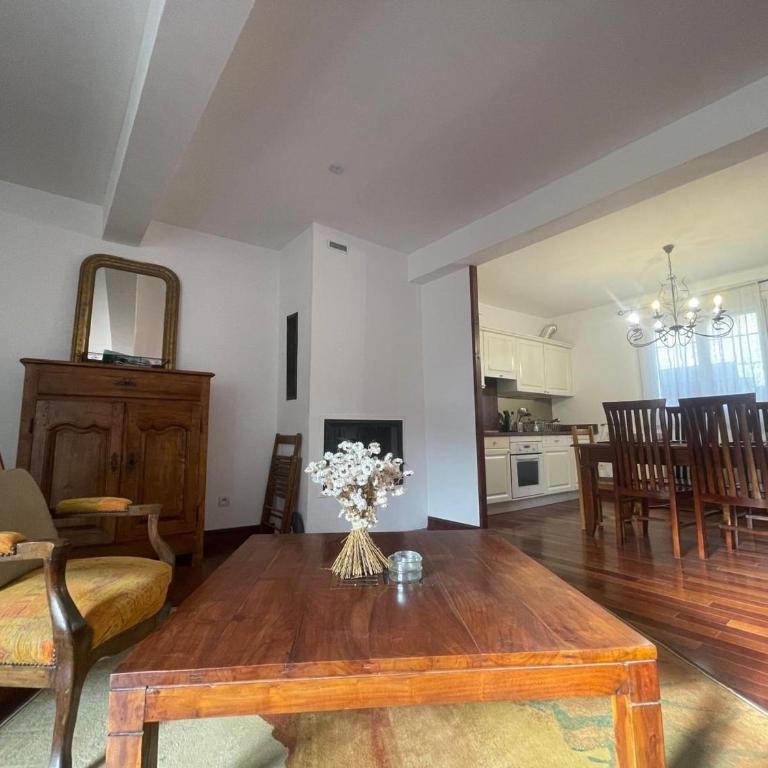 Maison spacieuse avec garage - 6 pers. - FR-1-309-574 - Three-Bedroom House - 8