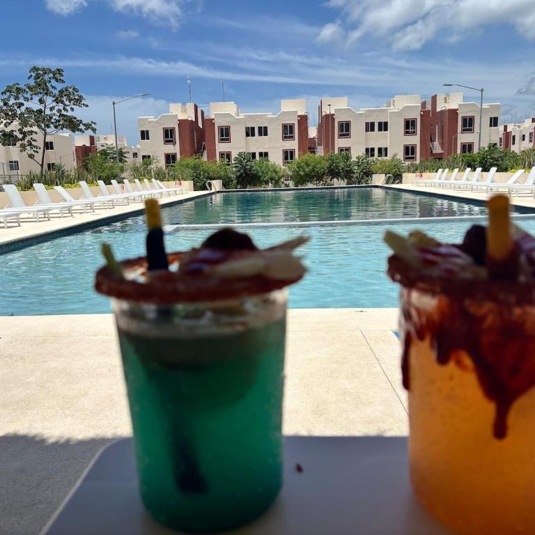 Beautiful Apartment with Pool View - Two-Bedroom Apartment - 71