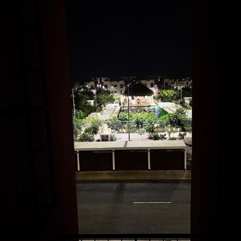 Beautiful Apartment with Pool View - Two-Bedroom Apartment - 97