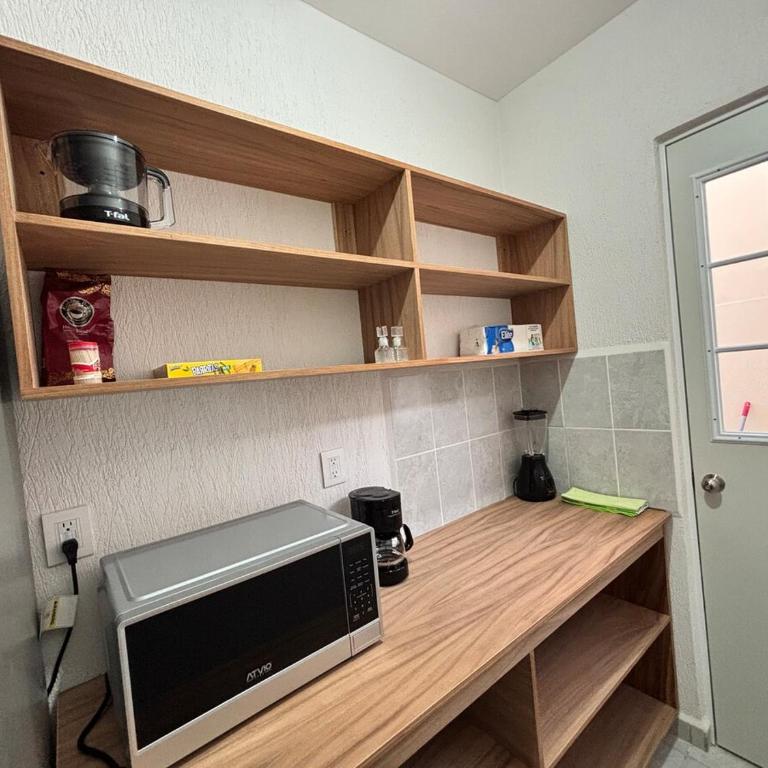 Beautiful Apartment with Pool View - Two-Bedroom Apartment - 99