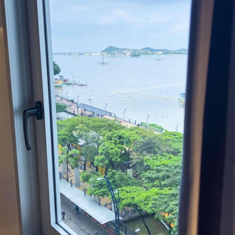Ibis Styles El Malecon Guayaquil - Habitación Doble Superior - 2 camas - 7