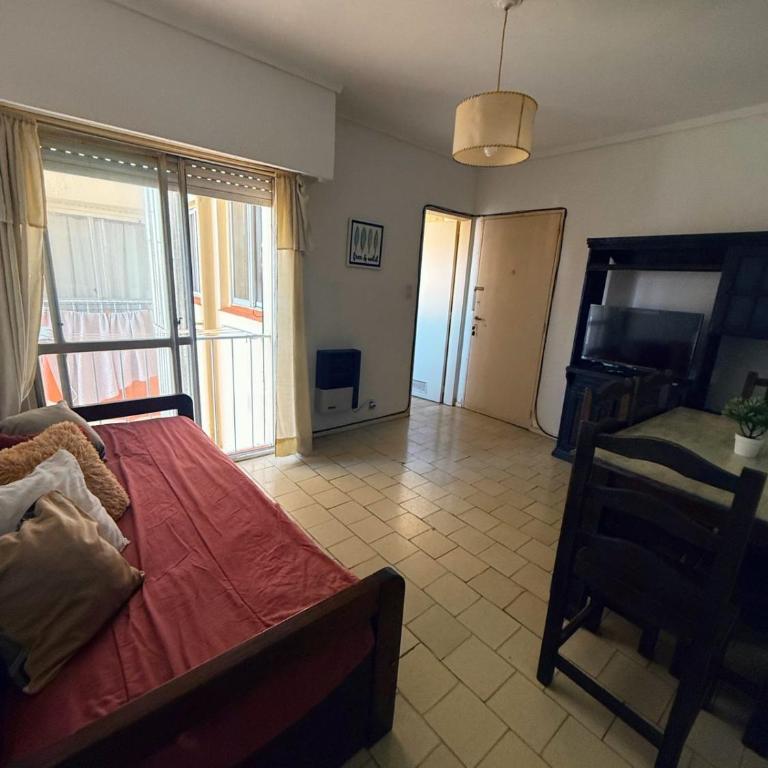 Depto 2 amb céntrico - Casino Aldrey y Güemes - Apartamento de 1 dormitorio - 1