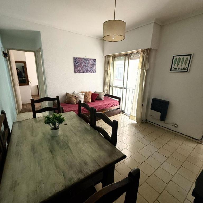 Depto 2 amb céntrico - Casino Aldrey y Güemes - Apartamento de 1 dormitorio - 3