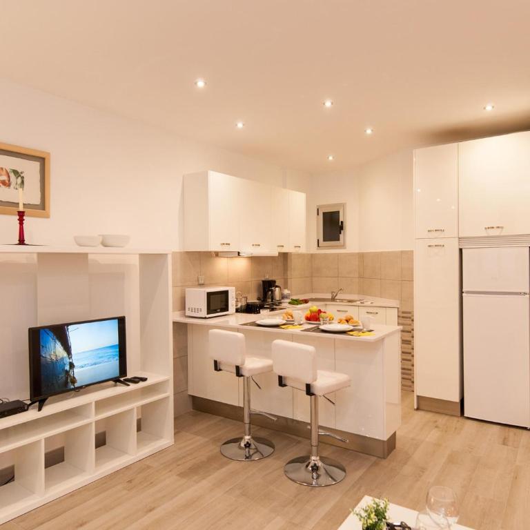 Apartments Las Canteras Beach LM3 by VillaGranCanaria - Apartamento Estudio - 7