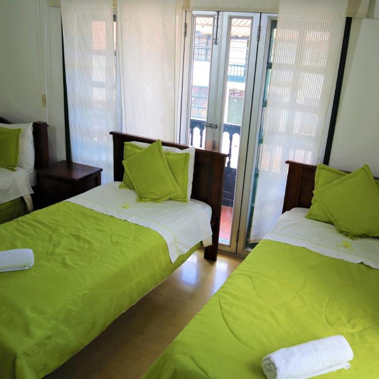 Hotel Bera-k - Family Room with Balcony - 5