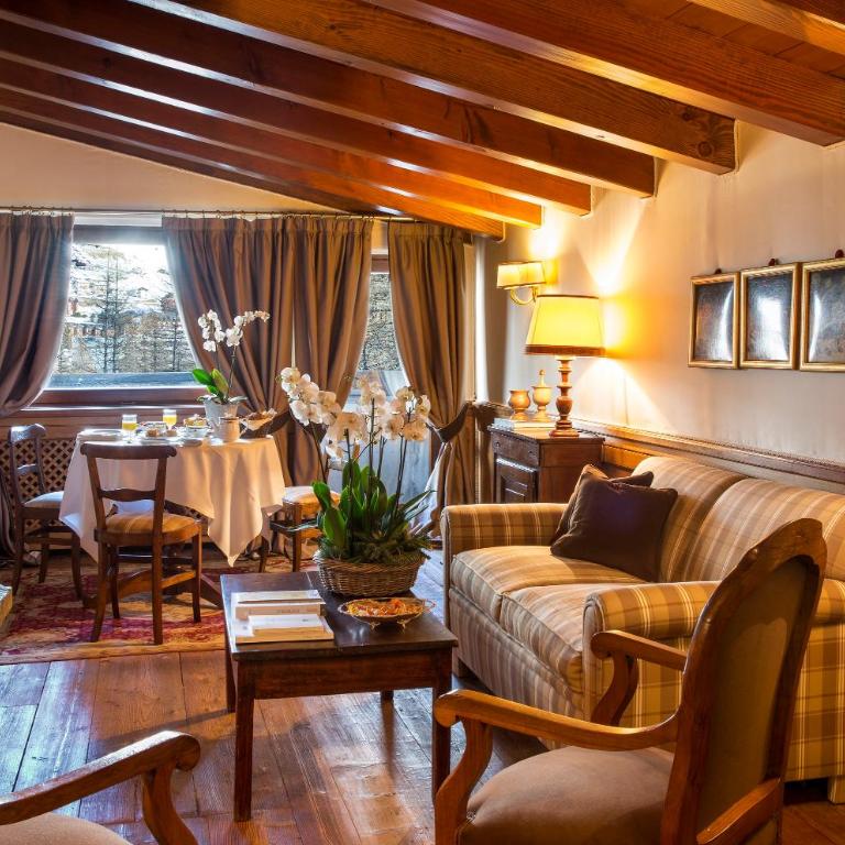 Hotel Hermitage Relais & Châteaux - Suite Superior - 6