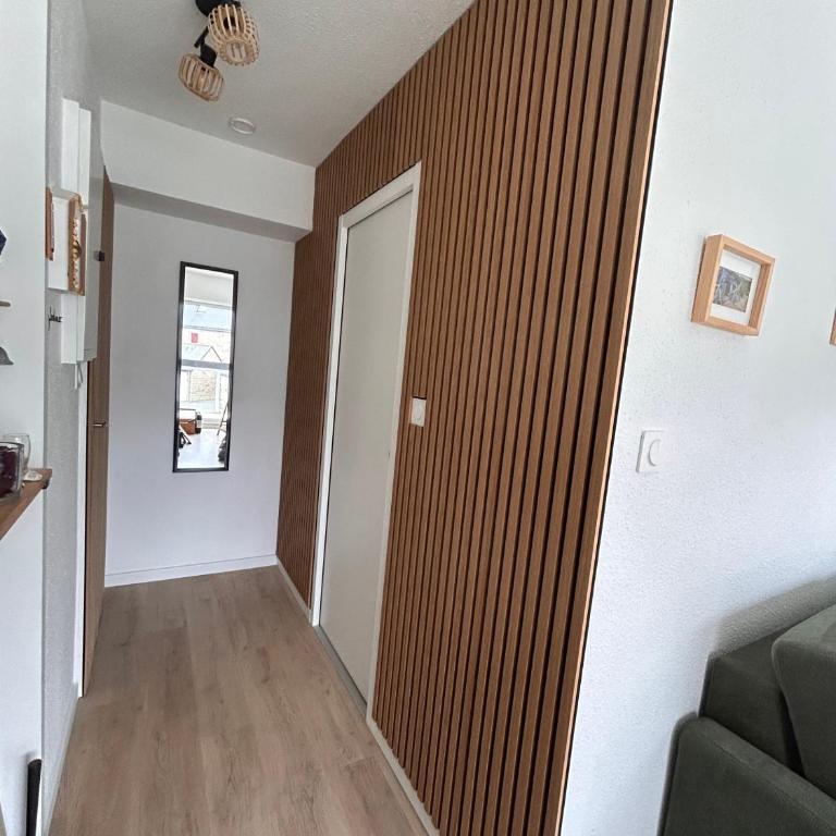 Appartement Ty Soleil - Proche mer - Superior One-Bedroom Apartment with Balcony - 2