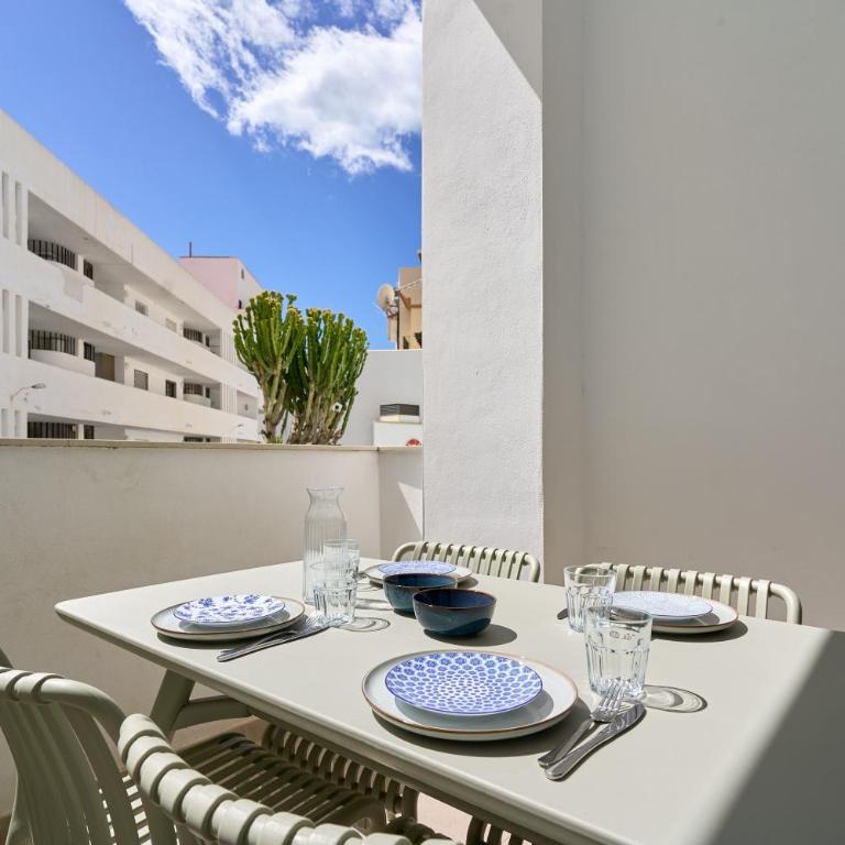 Apartment Building Copenhagen,Nerja - Apartamento Deluxe de 2 dormitorios con balcón - 2