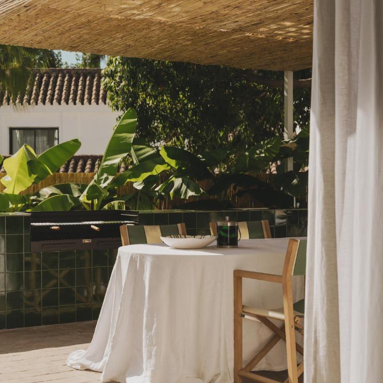 Casa Doora, Iconic Mid-Century Villa with Pool, Walk to Beach, Puerto Banús - Apartment - 19