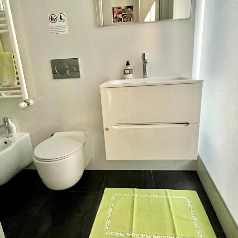 Bellissima camera con bagno privato CityLife - Sempione - Double Room with Private Bathroom - 16
