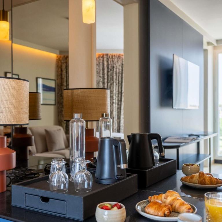Mercure La Rochelle Vieux Port - Suite Junior avec Vue sur Port - 3