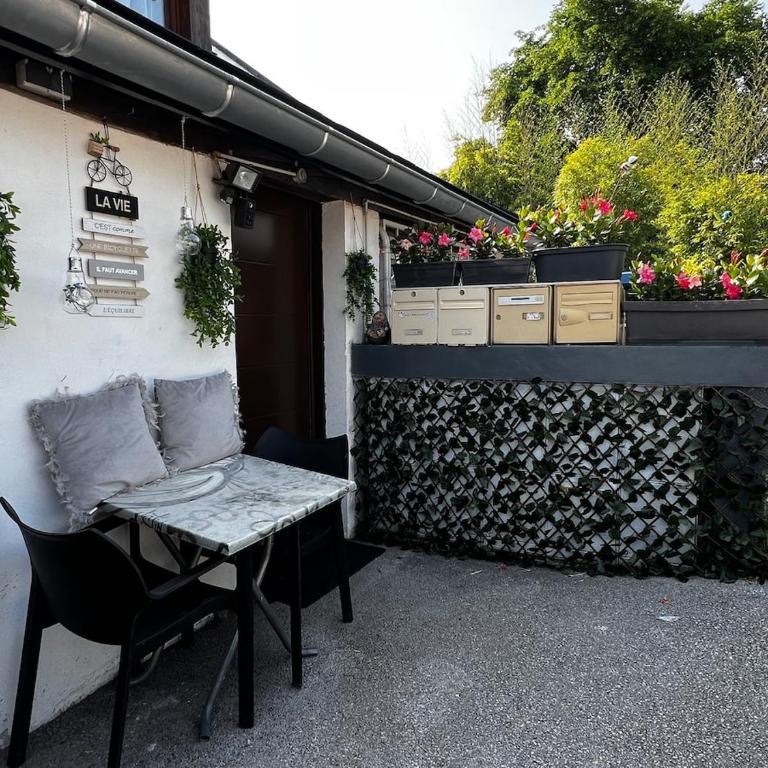 Cosy at Home air-conditioned studio, near Annecy - Appartement 1 Chambre - 9