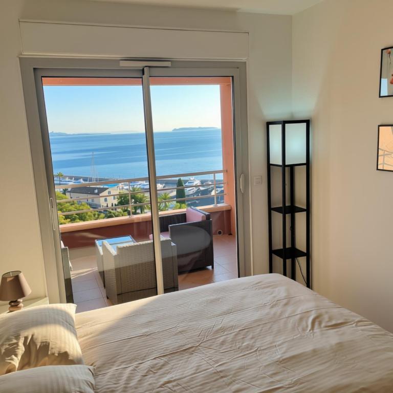 3 pièces avec vue mer exceptionnelle - changement de gestionnaire voir photos pour avis - Appartement 2 Chambres - 8