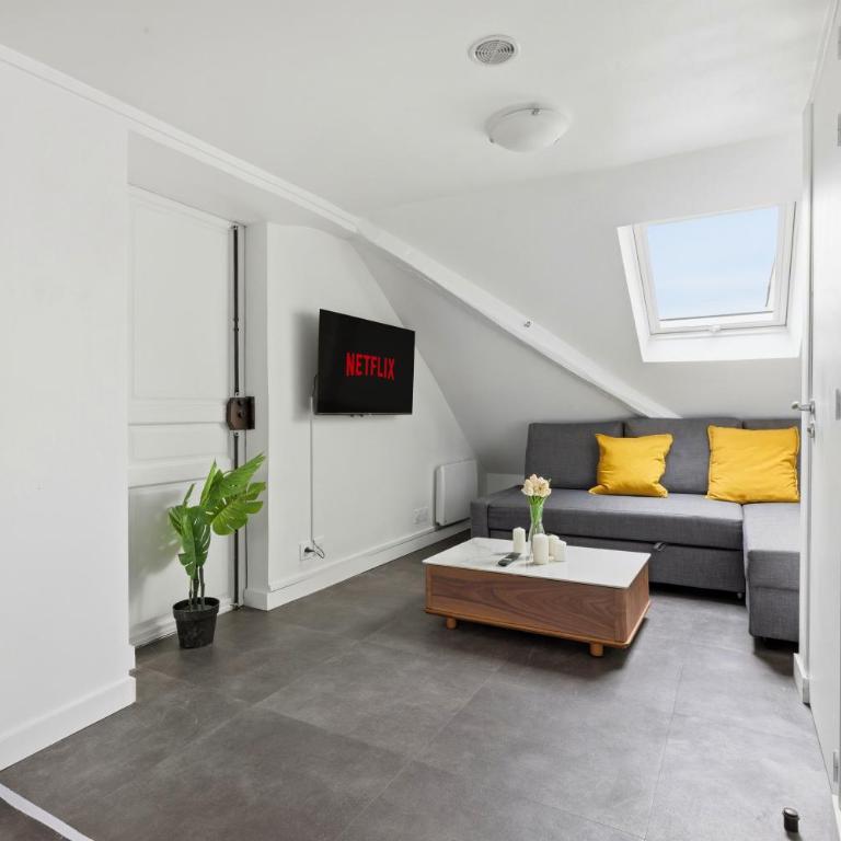 Paris Mezzanine Studio with Netflix - Le Marais - Studio - 3