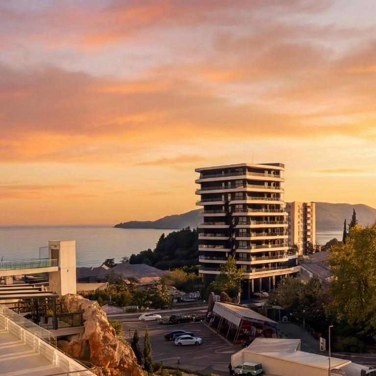 Sea Breeze Becici - Chambre Familiale - Vue sur Mer - 1