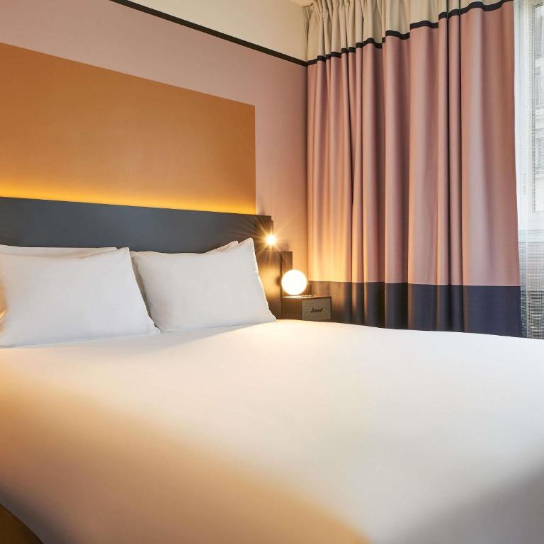 Mercure Paris 15 Porte de Versailles - Suite avec 1 Lit Double et 1 Canapé-Lit - 8