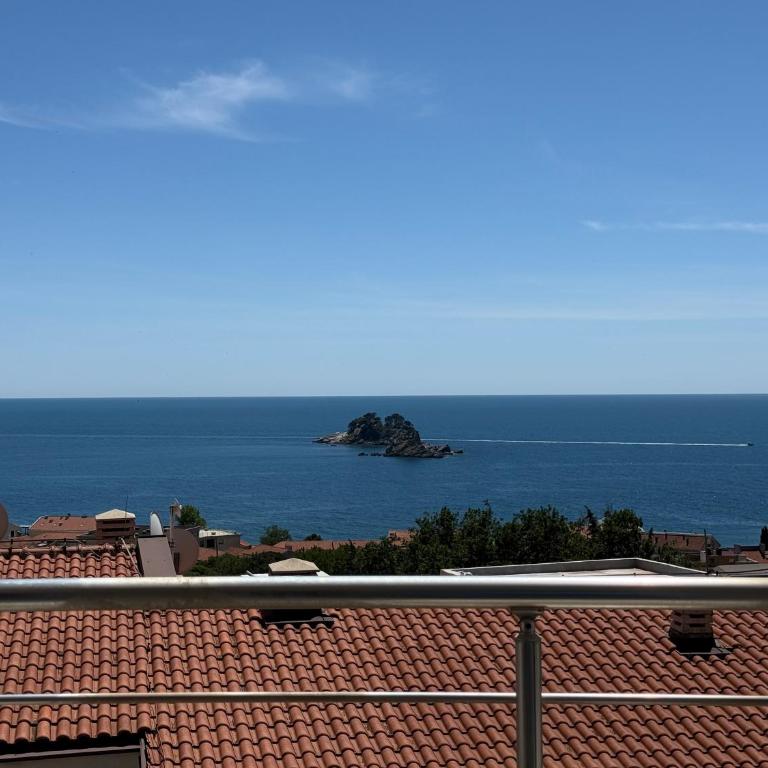 Gold Apartment Petrovac - Apartman sa 2 Spavaće Sobe i Pogledom na More - 16