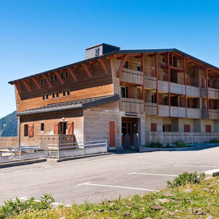 Spacious Mountain Apartment for 8 - Two-Bedroom Apartment - 4