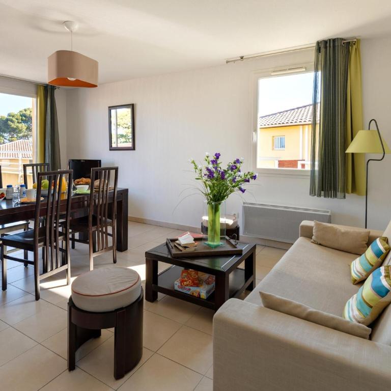 Sea View Cabin Apartment for 6 - One-Bedroom Apartment - 9
