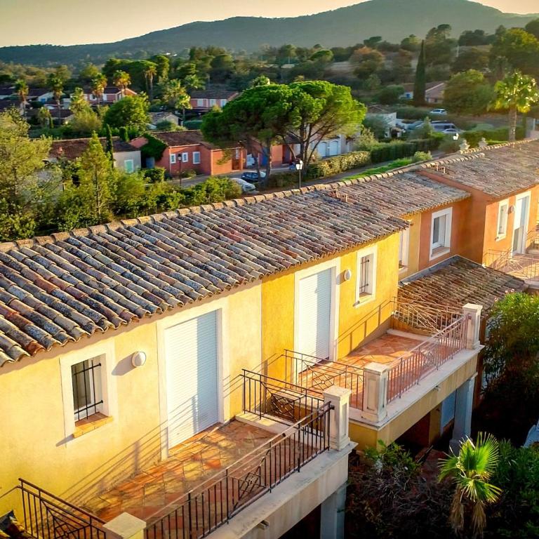 Golf-Side Holiday Home in Mazamet - Maison de Vacances 2 Chambres - 8