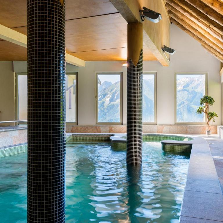 Spacious Mountain Apartment for 8 - Two-Bedroom Apartment - 16