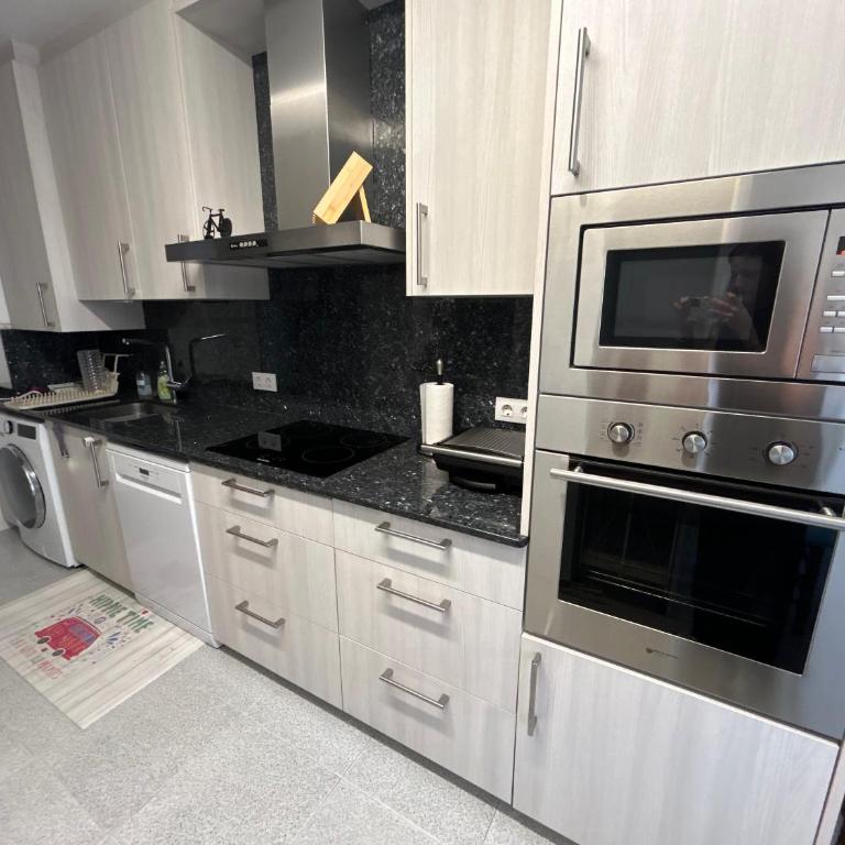 Appartement spacieux dans le centre de Rosas - Three-Bedroom Apartment - 19