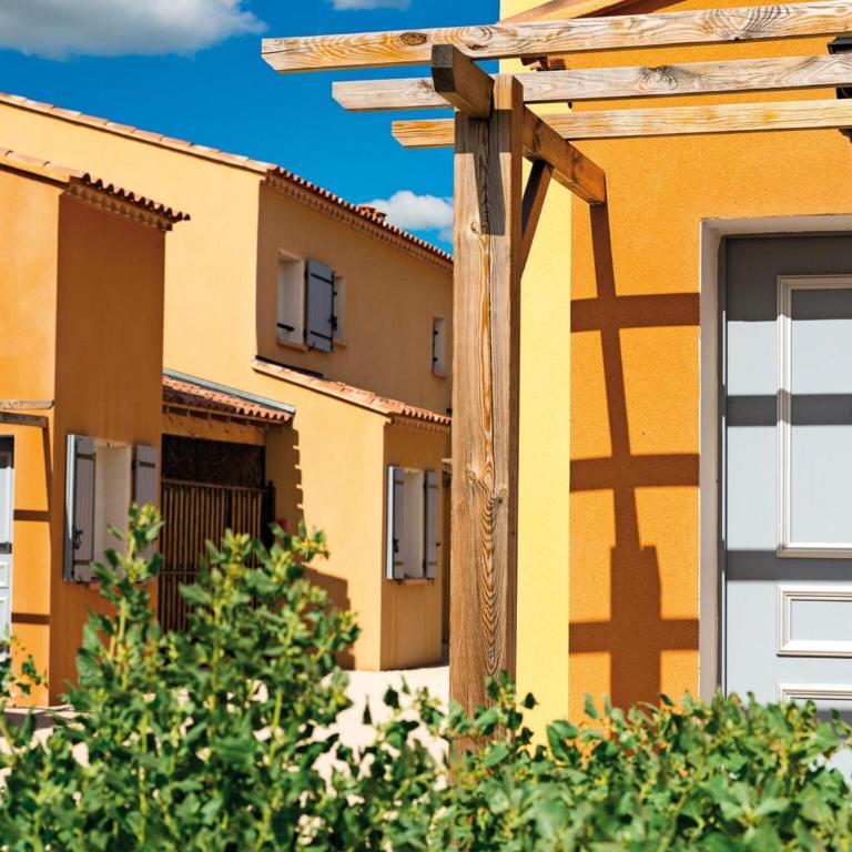 Provençal Studio for 4 in Sorgue - Appartement - 6