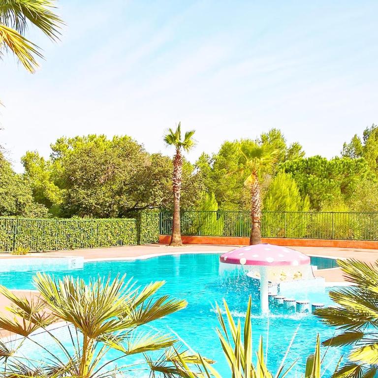 Cottage Escape near Cap d Agde - Maison de Vacances 2 Chambres - 31