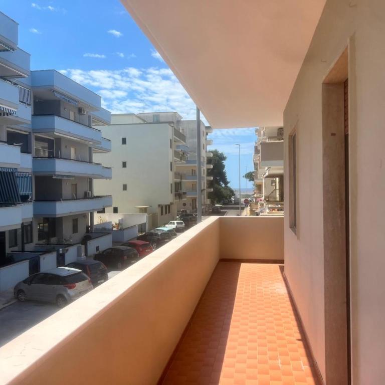 Trilocale in zona Lidi Via Dante Vista Mare - Casa con 2 Camere da Letto - 11