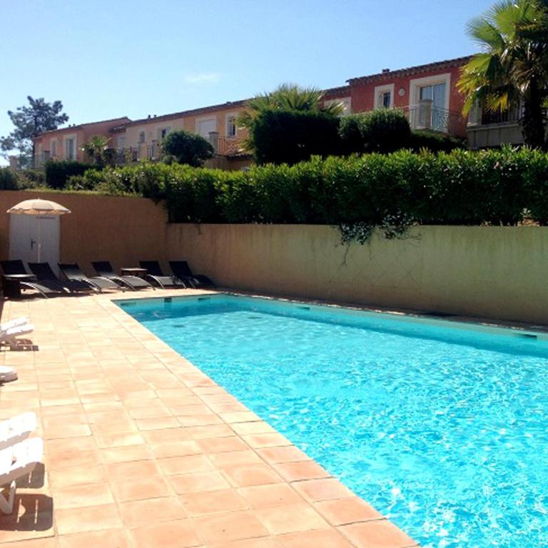 Golf Retreat in Mazamet with Pool - Maison de Vacances 2 Chambres - 2