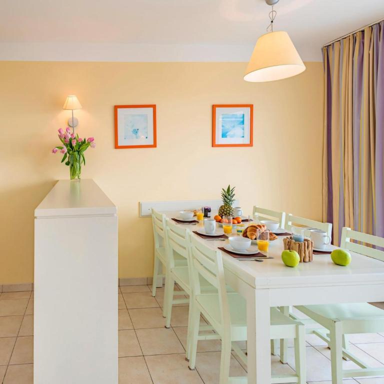 Atlantic getaway in the Vendée - Two-Bedroom Apartment - 4