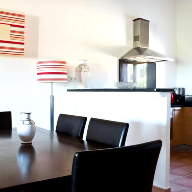 Golf Retreat in Mazamet with Pool - Maison de Vacances 2 Chambres - 4