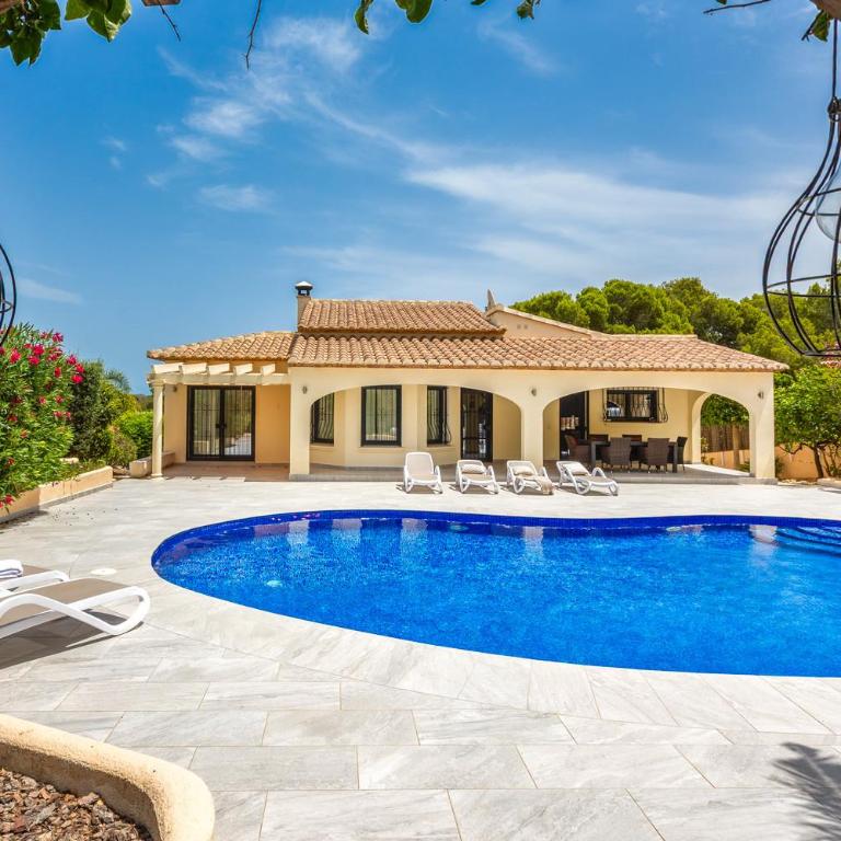 Villa Aveta by Abahana Villas - Villa with Private Pool - 2