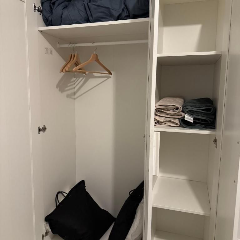 3-room apt, 7 min from RER, 15 min to Paris, 15 min to Stade de France - Two-Bedroom Apartment - 17