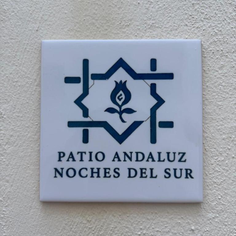 Alhambras Gate by Andalusian Nights - Two-Bedroom Apartment with Balcony and Terrace - 49