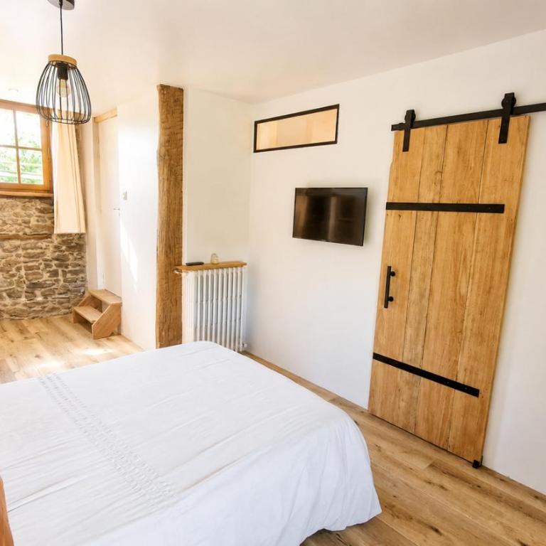 Chambres d'Hôtes du Manoir du Haut Salmon - Chambre Familiale (2 Adultes et 2 Enfants) - 12