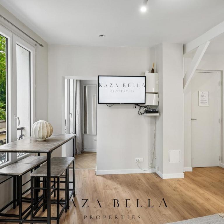 KAZA BELLA - Canal Saint Martin Pieds dans l'eau 1 - Appartement - 4
