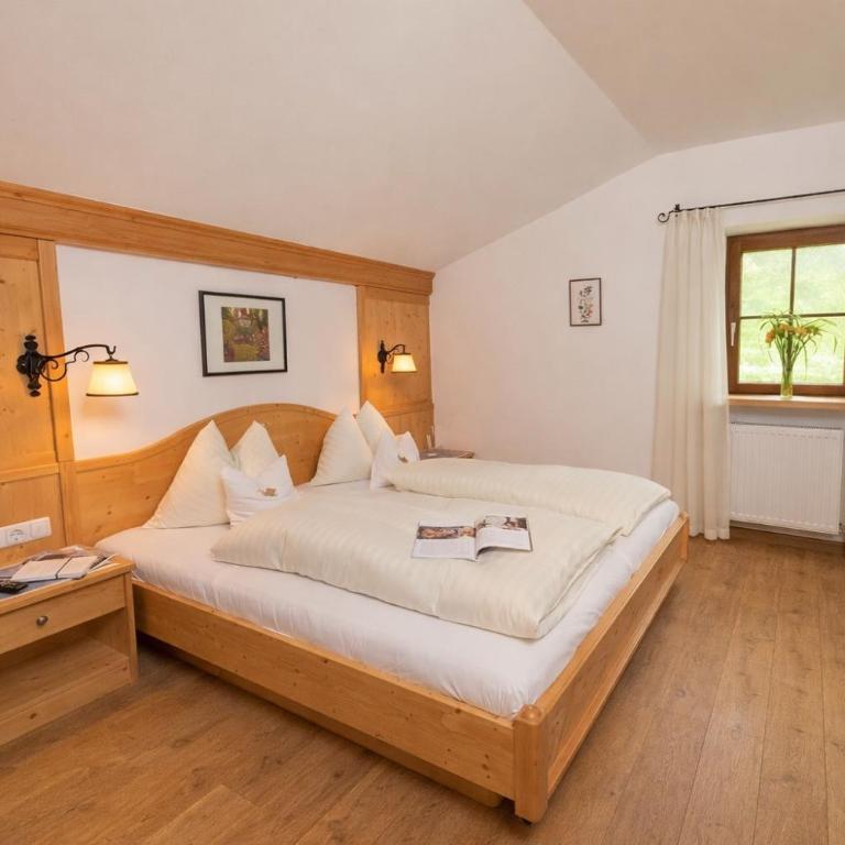 Der Erlhof Restaurant & Landhotel - Suite mit 1 Schlafzimmer - 1