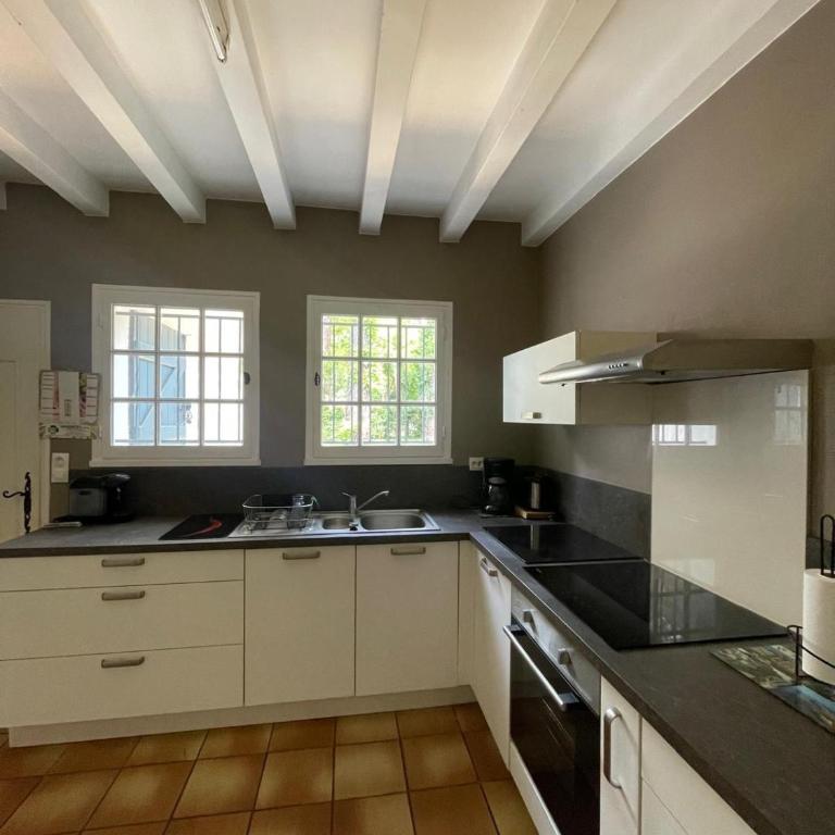 Grande maison de vacances avec jardin - Maison 4 Chambres - 5