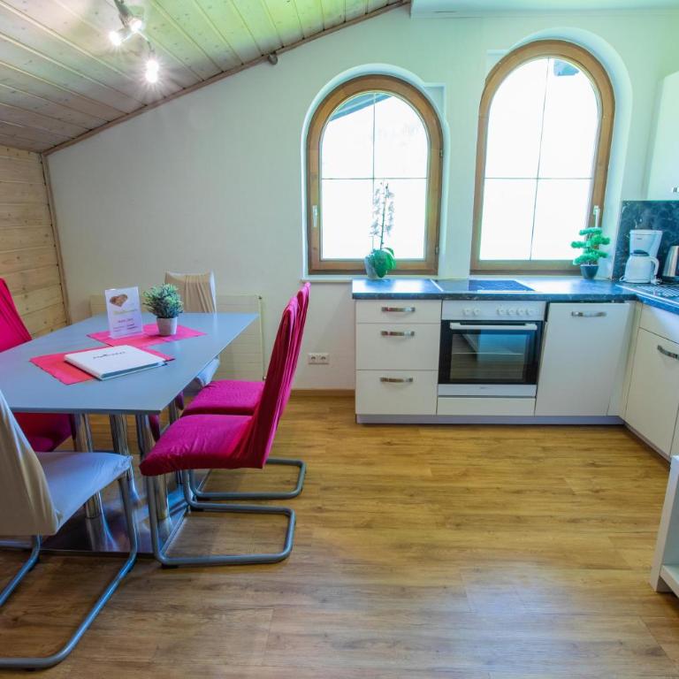 Huberhof 9 by Alpenidyll Apartments - Apartment with Mountain View - 4