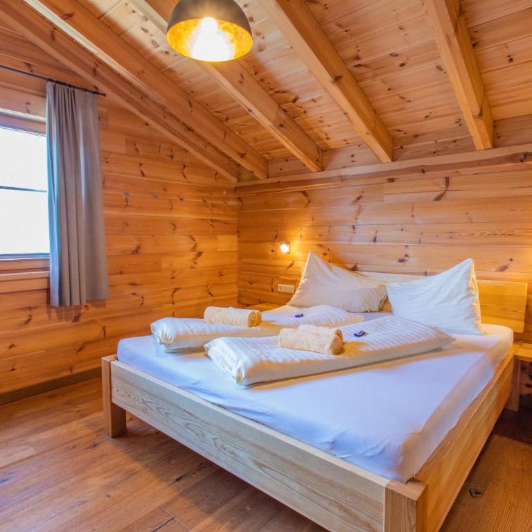 Chalet Huber by Alpenidyll Apartments - Ferienhaus - 11