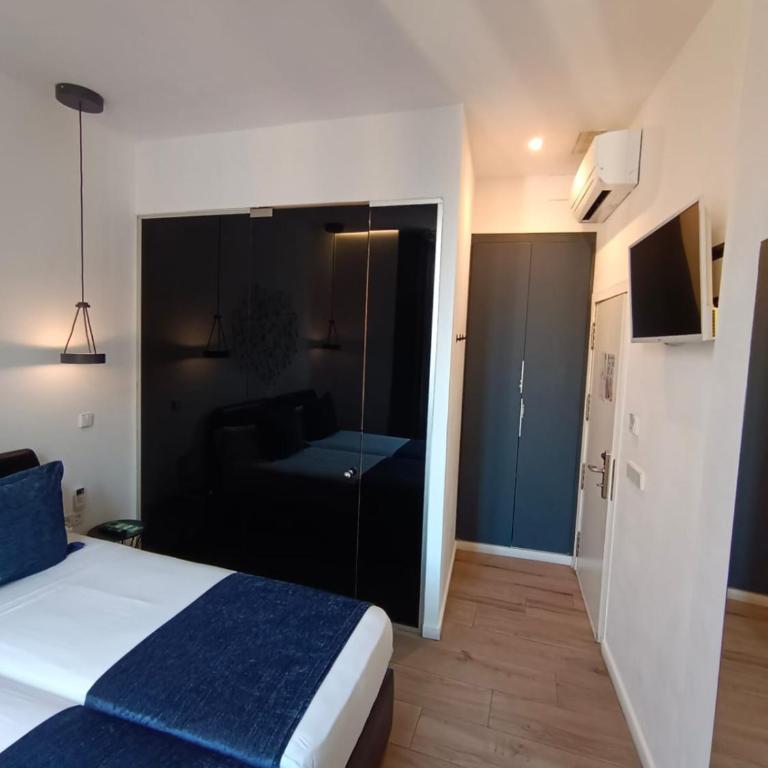 Hotel El Siglo - Standard Exterior Twin Room - 13