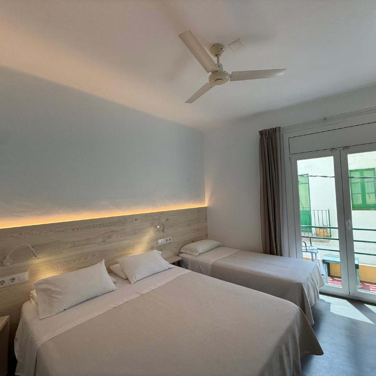 Hostal ROM Familiar - Suite de 2 dormitorios - 10
